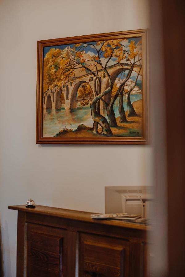 Tradita E Beratit Hotel Berat